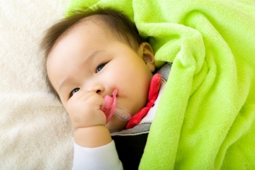 Baby Pacifier? Pros & Cons And How To Wean Off